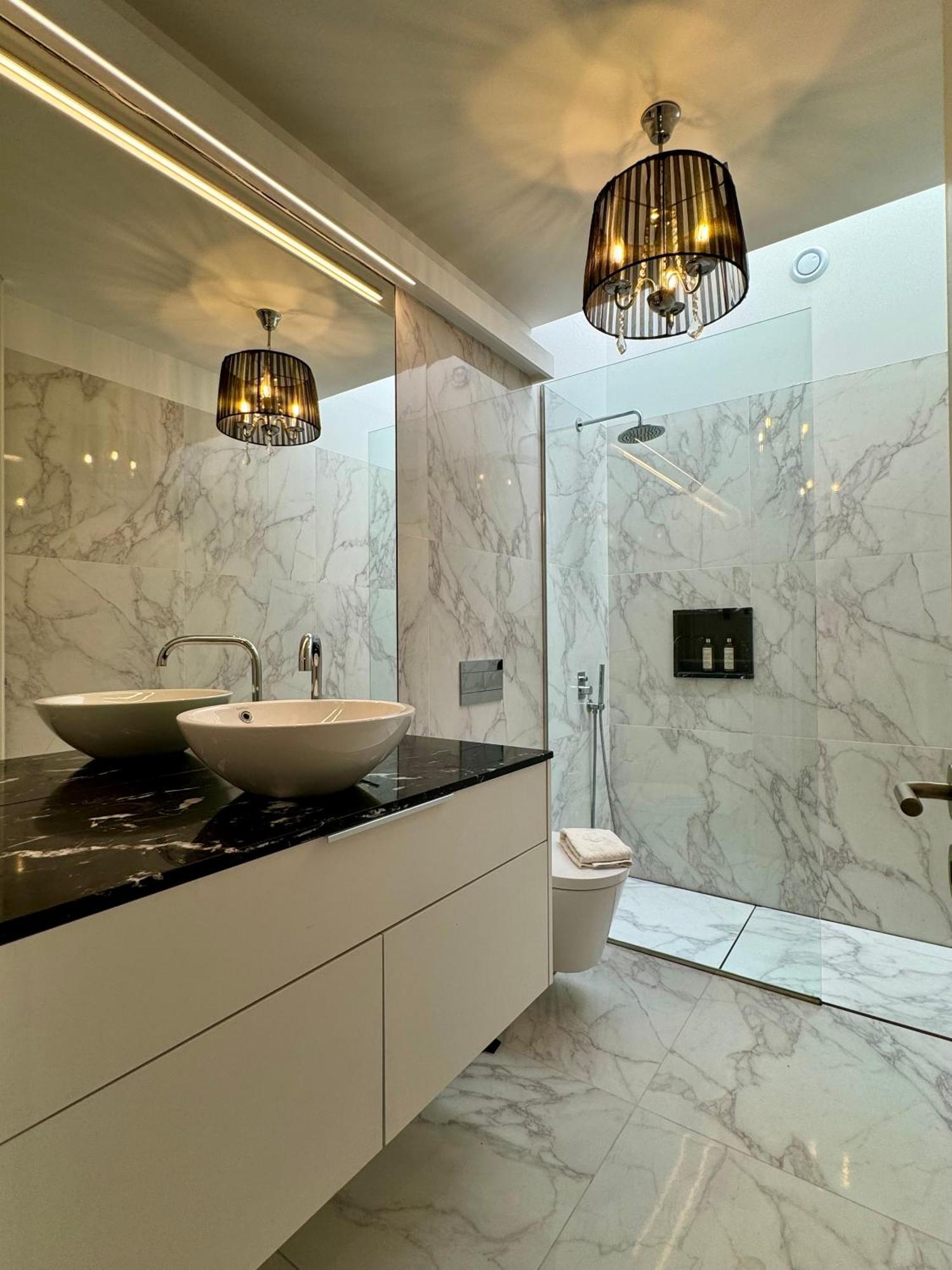 Exclusive Luxury With S-pool & Garden Pousada